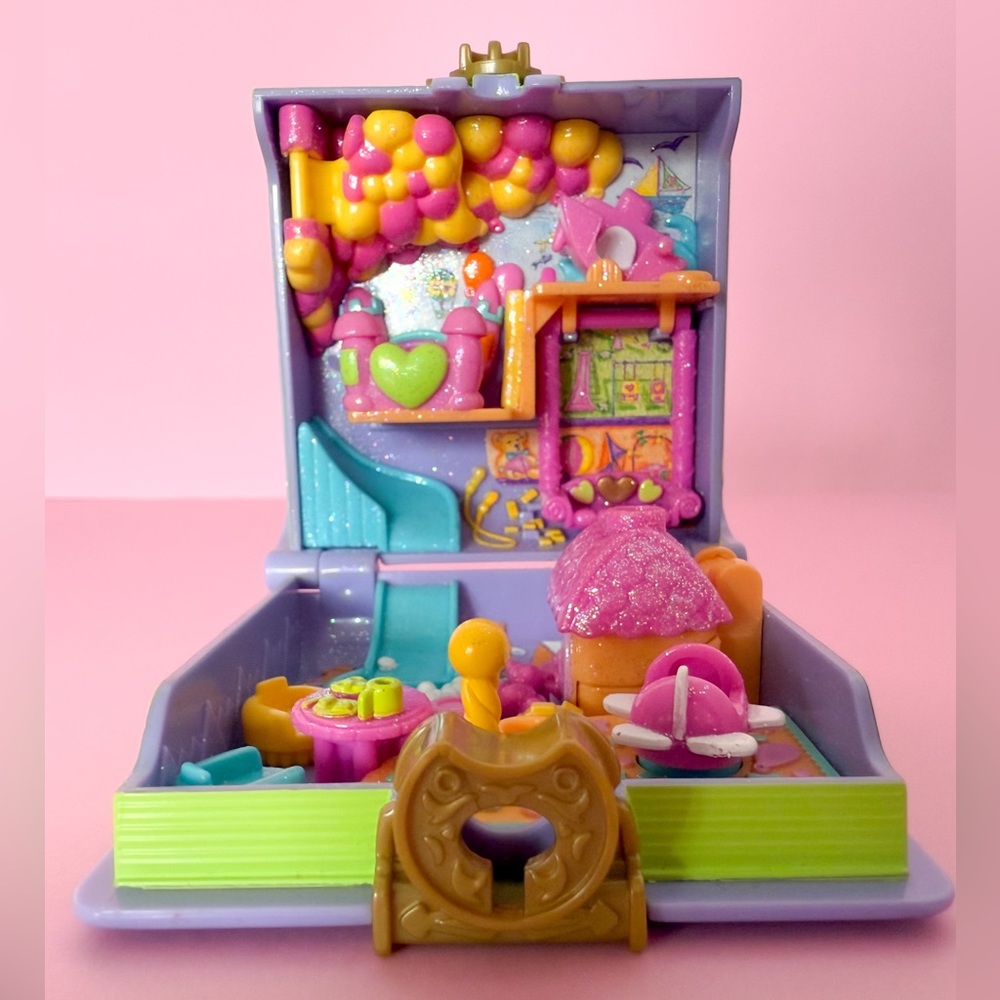 1996 Vintage Polly Pocket - Toy land 99% complete - Picture 8 of 14
